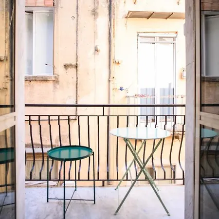 Appartamento Napoli Flats Santa Chiara Esterno foto