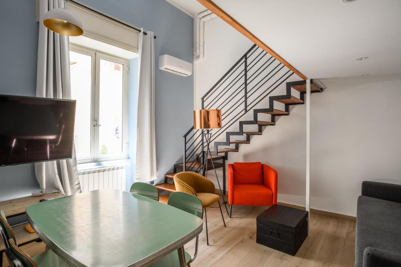 Appartement In Flats Santa Chiara Napels